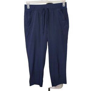 Champion Crop Capri Athletic Pants Womens Medium Pull On Stretch Lounge Active